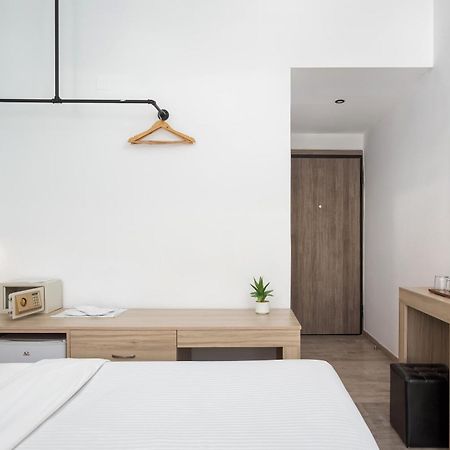 Sette Suites & Rooms - Adults Only Xylokastro Exteriör bild