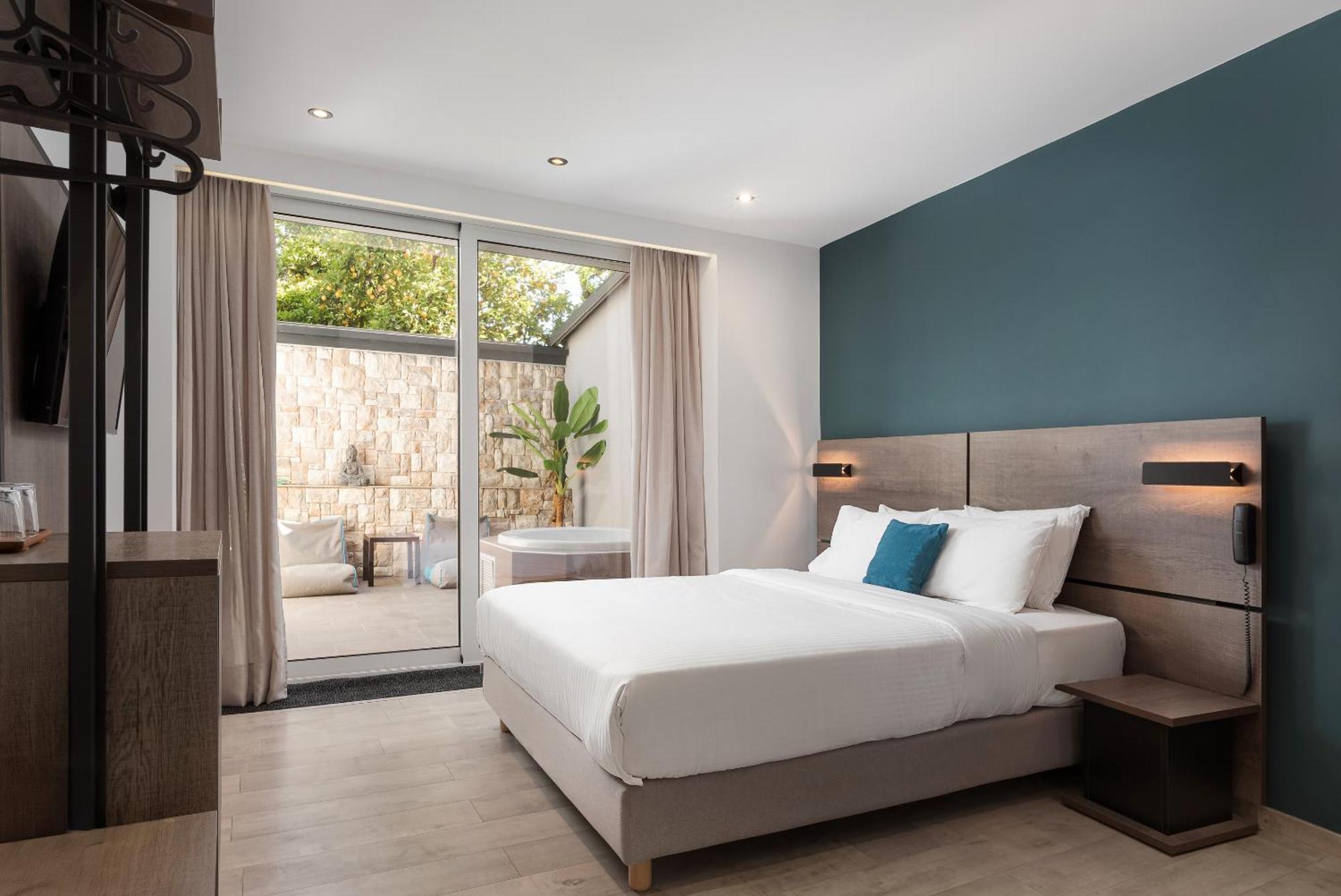 Sette Suites & Rooms - Adults Only Xylokastro Exteriör bild