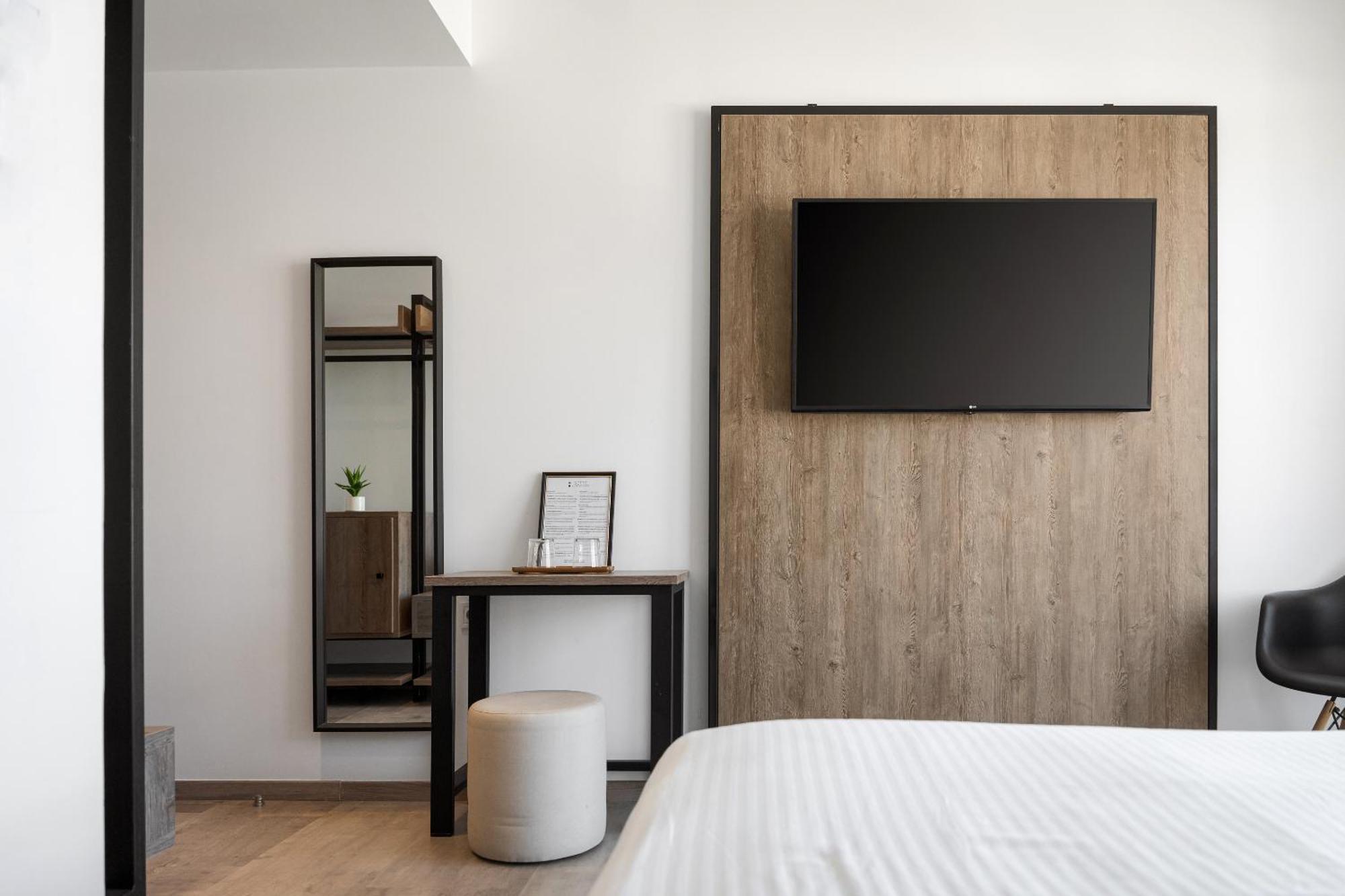 Sette Suites & Rooms - Adults Only Xylokastro Rum bild