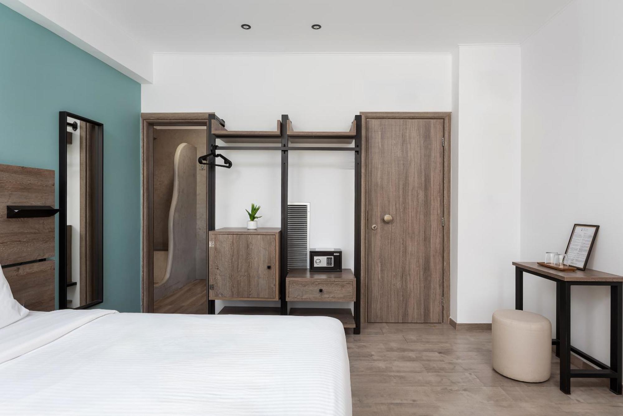 Sette Suites & Rooms - Adults Only Xylokastro Exteriör bild